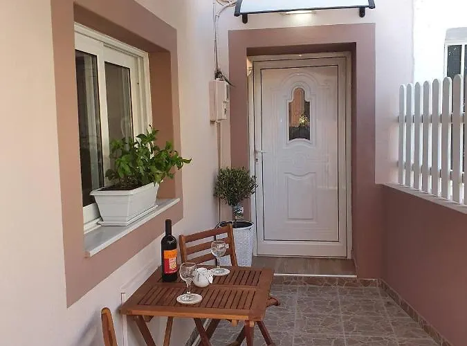 Fanes House Fanes (Rhodes)