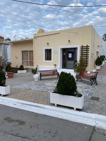 Fanes House פאנאי